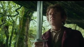 Bilbo recibe la espada El Hobbit  Un Viaje inesperado Latino [upl. by Repsag81]