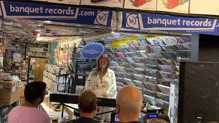 Gwenno instore at Banquet Records [upl. by Rica]