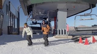 How To Get On And Off a Chair Lift w Kevin Pearce and Jack Mitrani  TransWorld SNOWboarding [upl. by Dudley82]