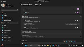 How to Personalize your Windows 11 Taskbar [upl. by Inaluahek121]