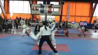 Coupe de France TKD 2011 Demifinale Phirun TOP VS Alain GUEDON [upl. by Corinne]