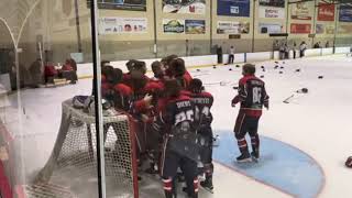 Finale entre Montréal et SaintHyacinthe lors du Tournoi midget AA à Drummondville [upl. by Yona912]