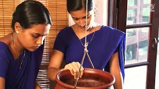 Shiro Dhara Experience Bliss with Ayurvedic Head Massage Therapy [upl. by Jangro]