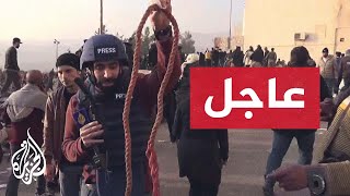 مراسل الجزيرة يبدو أن فرق الإنقاذ وصلت إلى بعض الزنازين السرية بسجن صيدنايا في ريف دمشق [upl. by Alveta]