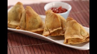 Samosa  Sanjeev Kapoor Khazana [upl. by Akenet]