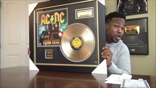 ACDC IRON MAN 2 SOUNDTRACK LIMITED SIGNATURE EDITION STUDIO LICENSED GOLD LP CUSTOM FRAME UNBOXING [upl. by Sears920]