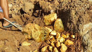 Its so amazing Gold Rush Digging For Treasure at the Mountain by Gold Miner [upl. by Niawtna513]