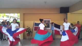 Presentación de la Mangulina Campesina Dominicana 8vo B Esc Generosa Ferreira [upl. by Icrad]