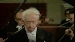 Beethoven Concerto No 3 Mvt 1  Artur Rubinstein 1of2 [upl. by Ivzt]