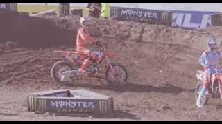 Jett Lawrence pretending to kick start his CRF 450R at Anaheim Opener A1 2024 Supercross Round 1 [upl. by Anesor]