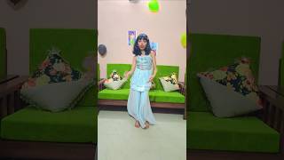 Kashi ki Thai mein Ban chandi shorts dance  newsong trending viralvideo subscribe song [upl. by Ahseid]