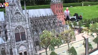 SintJan in Madurodam onthuld [upl. by Pillyhp]