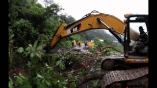 Cierran la carretera MazatlánDurango por derrumbe [upl. by Raphael]