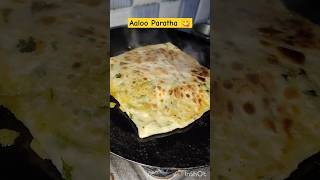 Aaloo Paratha lovers😋foodshortsaalooparathafunnyshortsparathalovers [upl. by Eeniffar]