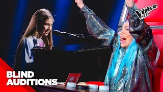 La voce delicata di Sara in “What I Was Made For” di Billie Eilish  The Voice Kids Blind Auditions [upl. by Abie]