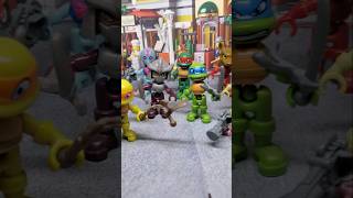 Tag de figuras de Las Tortugas Ninja 🐢🥷 tmnt tortugasninjas kindersurprise kindersorpresa [upl. by Stalder]