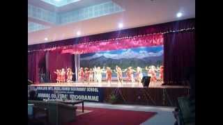 Himal ko hiun Terai ko tori Nepali ka hami chora choriAnurag Upretys dance [upl. by Soulier]