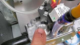 How to set gas pressure using a Manometer FieldpieceProducts [upl. by Ylime]