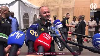 المتاعب بدأت في بواكي بعد وصول الخضر  المسؤولين الجزائريين خلطوها على جال الراية الوطنية [upl. by Kalb715]