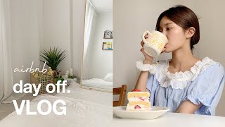 Vlog 한남 슬로우하우스에서의 Day OFF🏚ㅣ마켓컬리 샐러드ㅣ피오니 케이크ㅣ효소 링티 리뷰🤍 [upl. by Shulman]