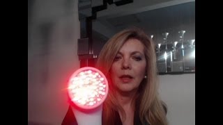 Review LightStim for Wrinkles LED Light Therapy for younger skin without injections [upl. by Kemppe]