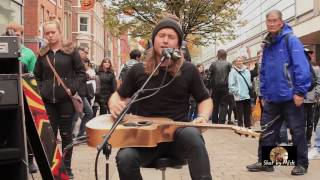 Oisin amp Malachy  Time  Market street Manchester  Great busking [upl. by Sisto585]