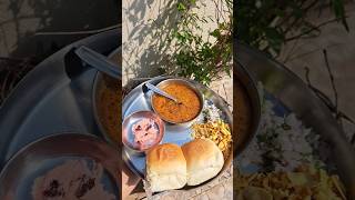 Misal pav todays breakfast misalpav misallovers homemadefood food foodie yummyfood breakfast🤩 [upl. by Breech234]