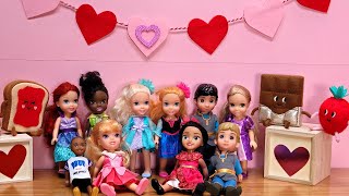 Valentines Day 2024  Elsa amp Anna toddlers  school decorating  gifts  games  Barbie [upl. by Annhoj]