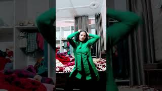 Sona Kitna Sona haibollywood song dance short video [upl. by Jeri]