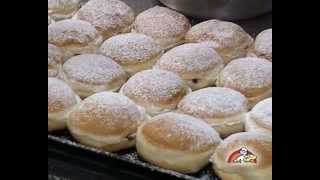 Pfannkuchen Herstellung  Bäckerei Gunter Weißbach [upl. by Ahsuoj]