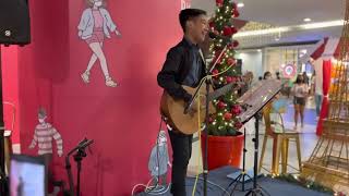 Rock Opong  Asia’s got talent finalist busking in SM City ILOILO [upl. by Akeihsal]