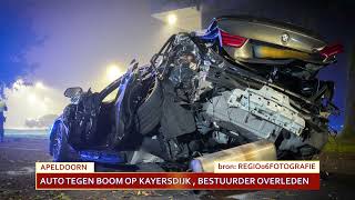 Auto tegen boom bestuurder overleden [upl. by Annahsad]