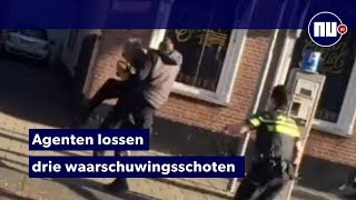 Agressieve man valt agenten aan in Waalwijk [upl. by Nnahoj]