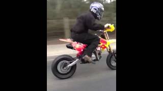 Stomp 140cc pitbike on 4 laner Belfast [upl. by Kathleen557]