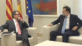 Spanish and Catalonian leaders meet in Madrid ahead of independence referendum [upl. by Ihsakat]