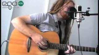 Newton Faulkner  Im Not Giving Up Yet  live amp unplugged egoFM [upl. by Stieglitz]