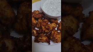 Crispy Chicken PakoraPakoda Recipe shorts short trending [upl. by Rakia98]