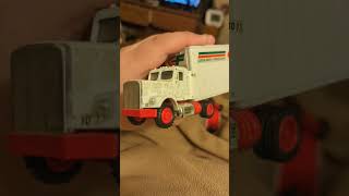 Vintage 153 Scale Consolidated Freightways SemiTruck Trailer Diecast Car Review Episode 1081 [upl. by Spatz]