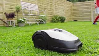 Honda MIIMO HRM 70 LIVE Plug and Play Robotic Lawn Mower [upl. by Anik]