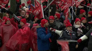 Nouvelle offre du gouvernement aux enseignants aujourdhui  reportage dAlain Laforest [upl. by Neeka]