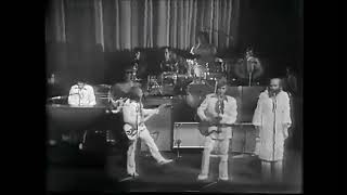 The Beach Boys  Dont Worry Baby  Live in Paris 1969 [upl. by Fiann]