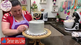 BOLO DE ANO NOVO PRATA COM GLITTER MUITO FÁCIL DE FAZER  RÉVEILLON CAKE [upl. by Lorene217]