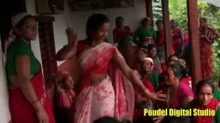 रतौली  बोके कराउदैन छैन क्यारे खोर मा rateuli dance by ladies [upl. by Ameline]