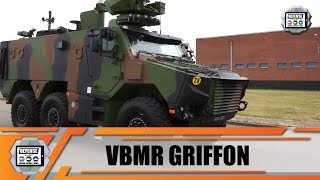 Griffon VBMR Véhicule Blindé MultiRôle description revue technique par la STAT armée française [upl. by Ahteres689]