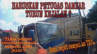 Meluncur kebakaran gudang besi jl serdang kemayoran [upl. by Corenda865]