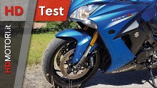 Suzuki GSXS1000F recensione e test ride  HDTest [upl. by Haukom]