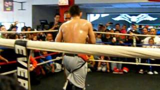 Nonito quotFlashquot Donaire Mitts Rd 2 [upl. by Ahsiekal559]