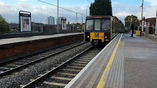 Ride on the Yellow Line from Wallsend to North Shields  Tyne amp Wear Metro 4050 [upl. by Tower]