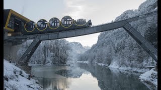 Le funiculaire le plus à pic du monde [upl. by Omura]