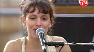 Francofolies 2009  Emily Loizeau interview [upl. by Aniles837]